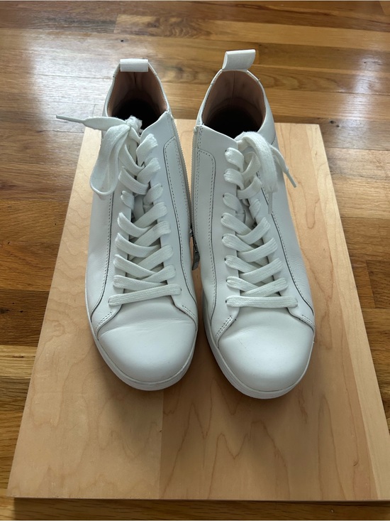 Fitflop Shoes - Fitflop White High-Top Leather Sneakers with Side Zip Detail